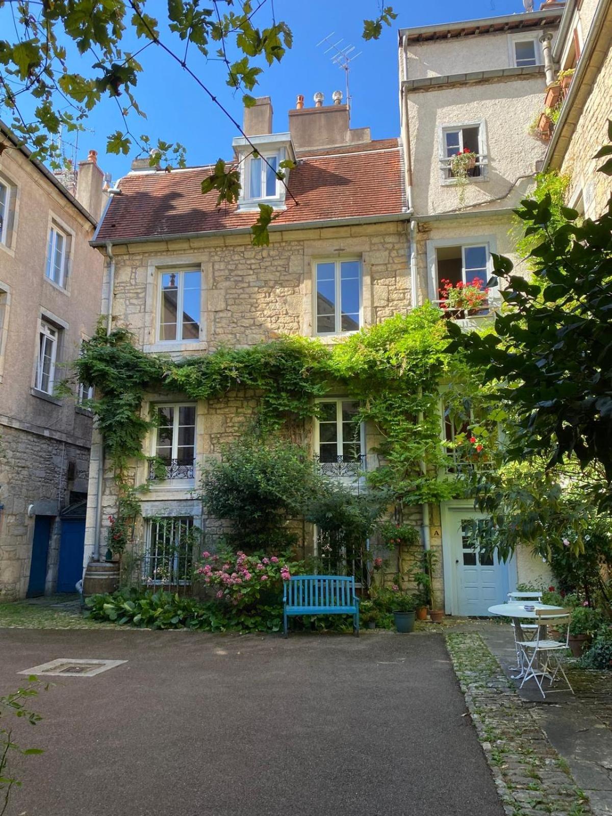 Besancon: Charmant Duplex Au Pied De La Citadelle Besançon Exterior foto